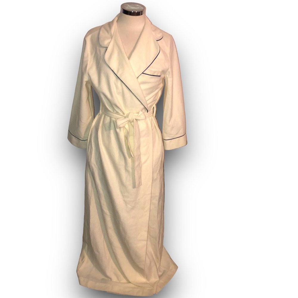 Vintage HTF 70s Cream Vassarette Velour Robe Housecoat Belted Navy Blue Piping L